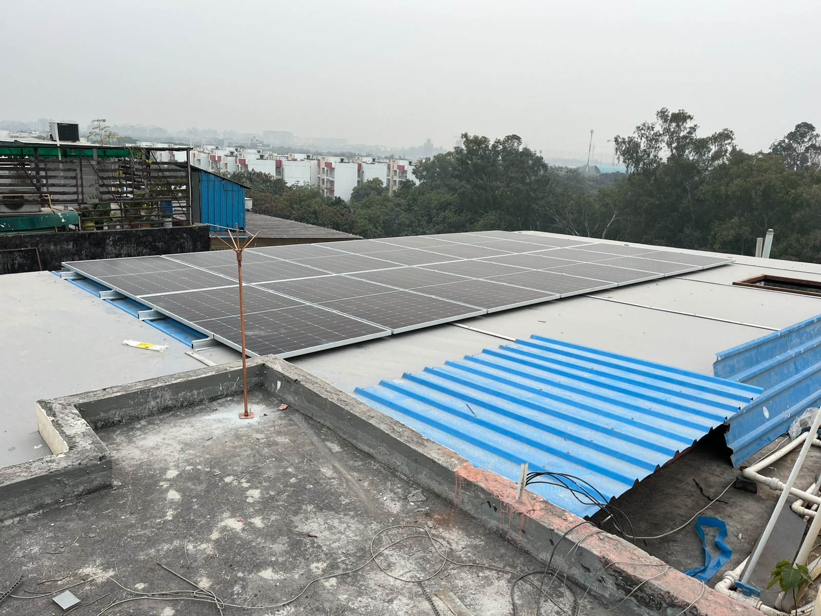 Terrace-mounted array