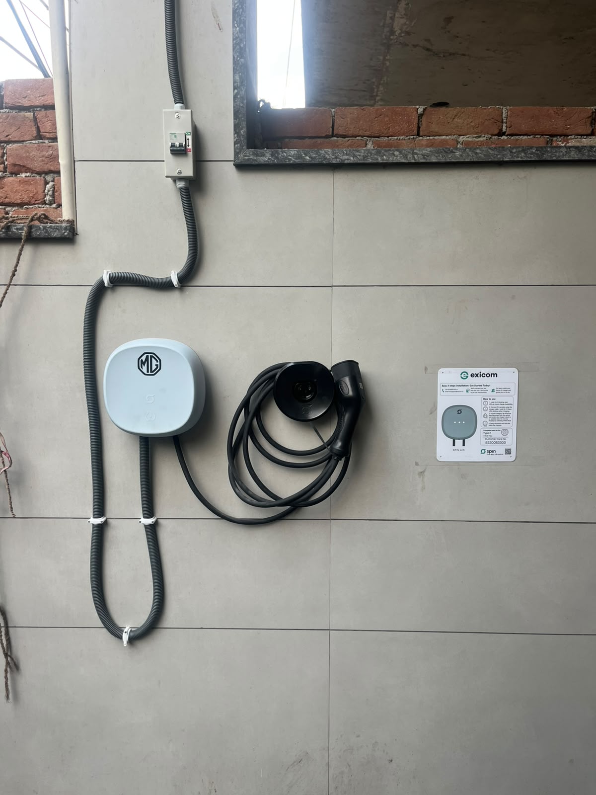 EV wallbox with dedicated MCB